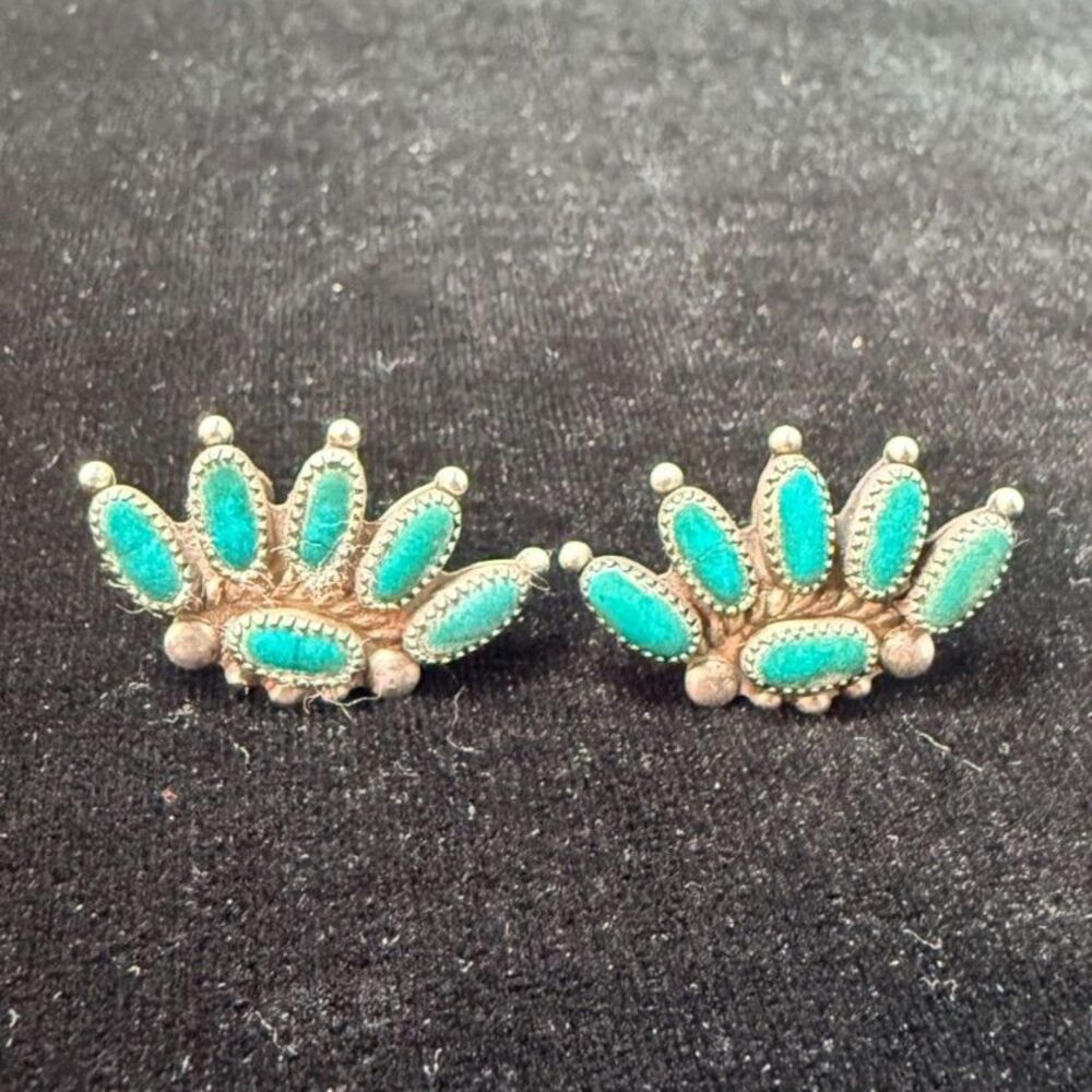 Vintage Old Pawn Zuni Turquoise Cluster Sterling Silver Fan Earrings